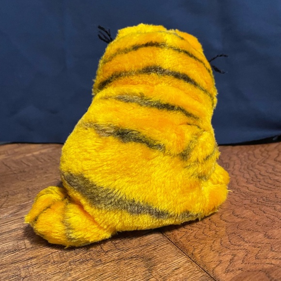 VTG 1981 Garfield Plush - Picture 14 of 15